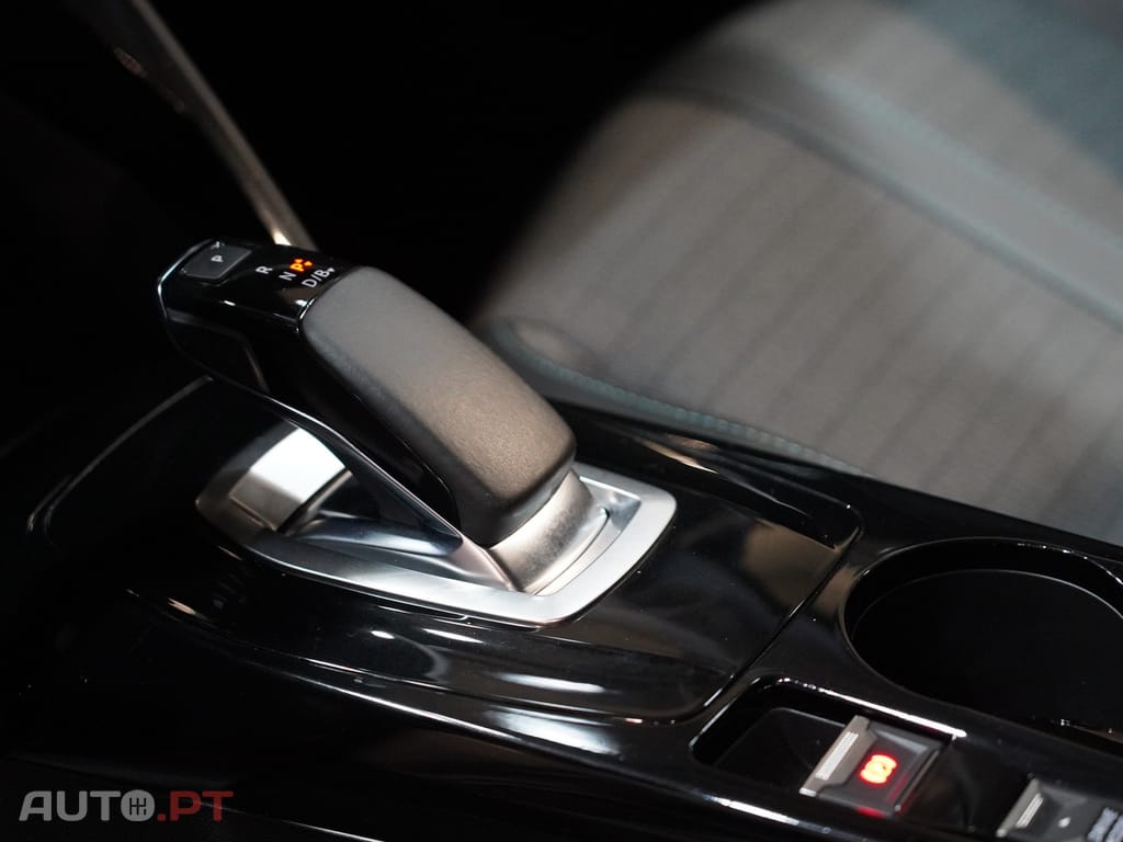 Peugeot E-208 50 kWh Allure