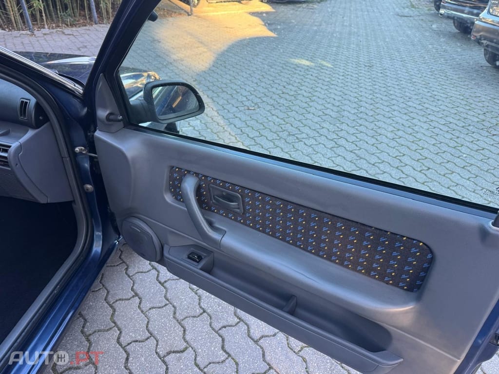 Renault Clio 1.8 16V