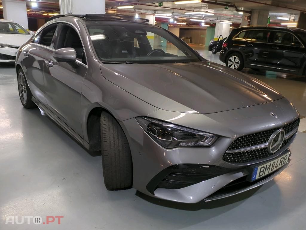 Mercedes-Benz CLA 200 Standard