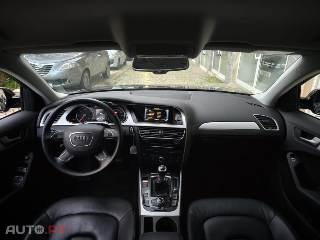 Audi A4 Avant 2.0 TDI ultra DPF Attraction
