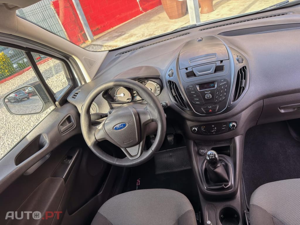 Ford Courier 1.5 TDCI
