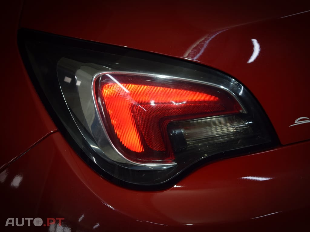 Opel Adam Slam Turbo