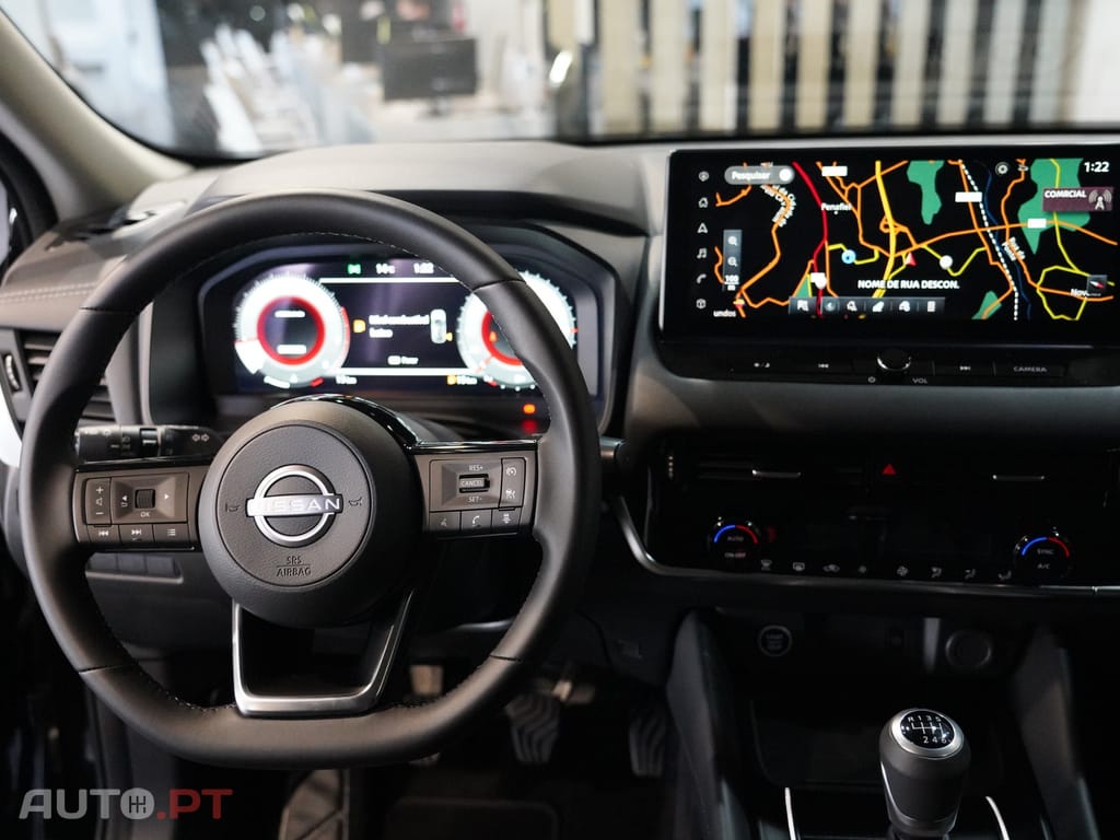 Nissan Qashqai 1.3 DIG-T N-Connecta LED+TT+SKY