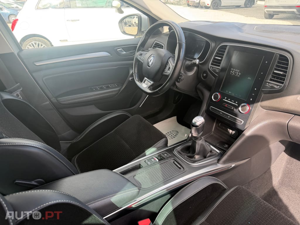 Renault Mégane 1.5 Blue dCi Intens
