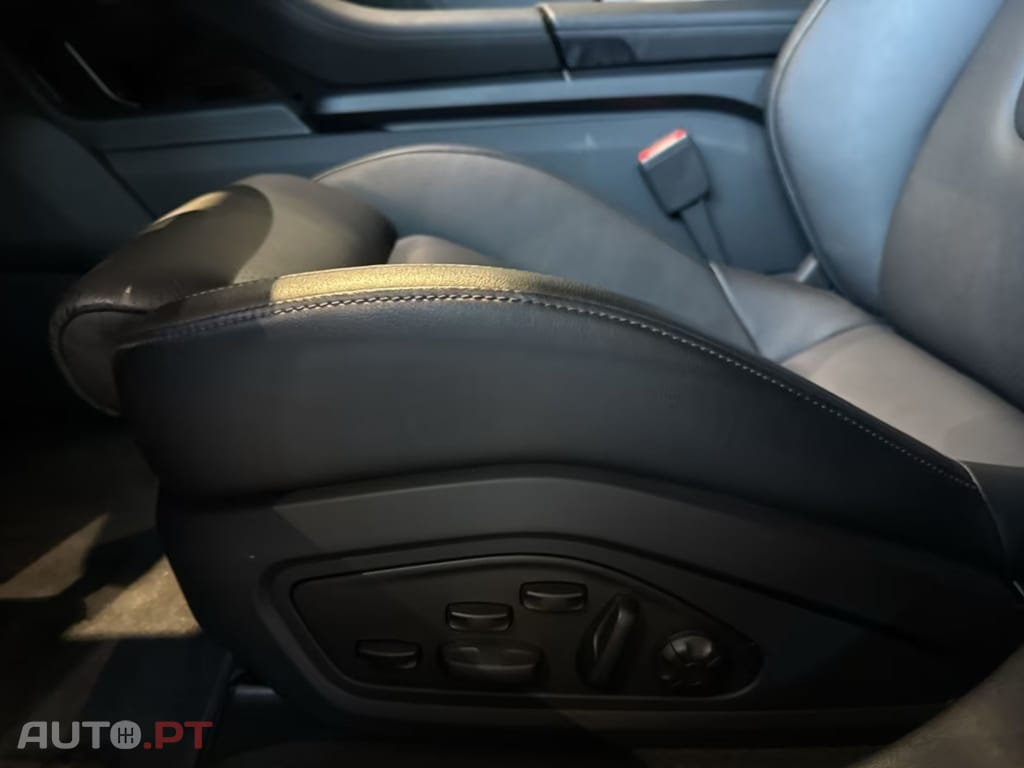 Porsche Taycan 4S I.V.A DEDUTIVEL 