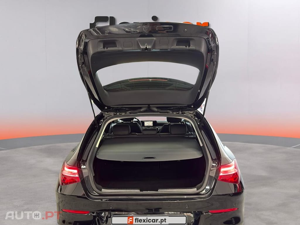 Mercedes-Benz CLA 180 7G-DCT Progressive