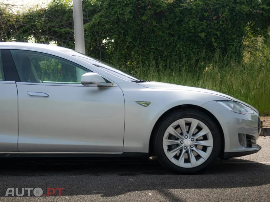 Tesla Model S 70D AWD