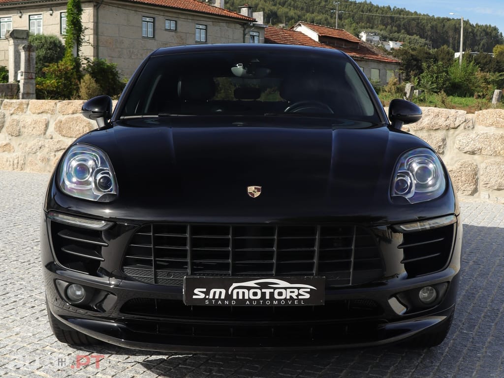 Porsche Macan S