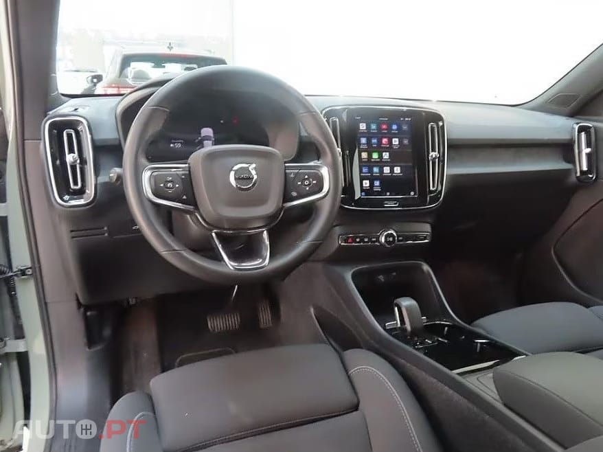 Volvo XC40 Recharge Plus