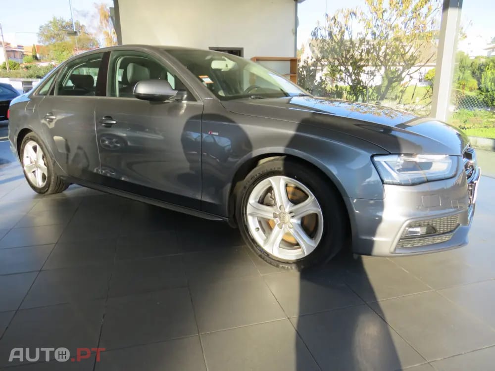 Audi A4 2.0 TDI SPORT