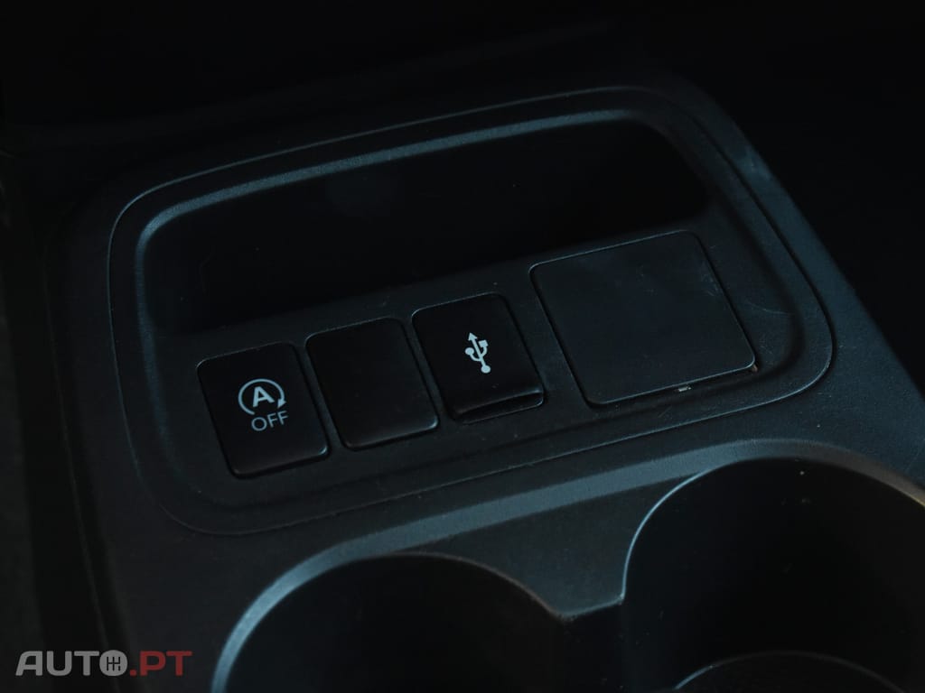 Mitsubishi Space Star 1.2 Intense Connect Edition