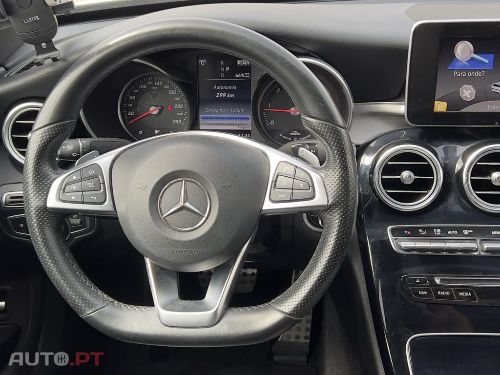 Mercedes-Benz C 300 h AMG Line