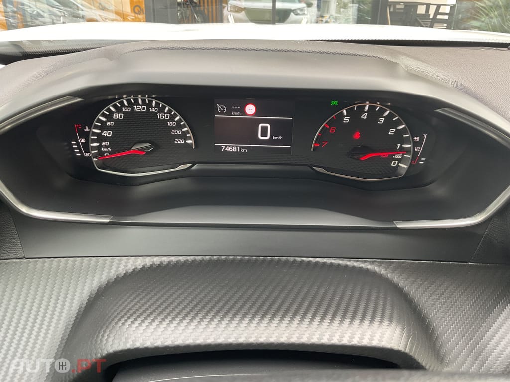 Peugeot 2008 1.2 PureTech Active Pack