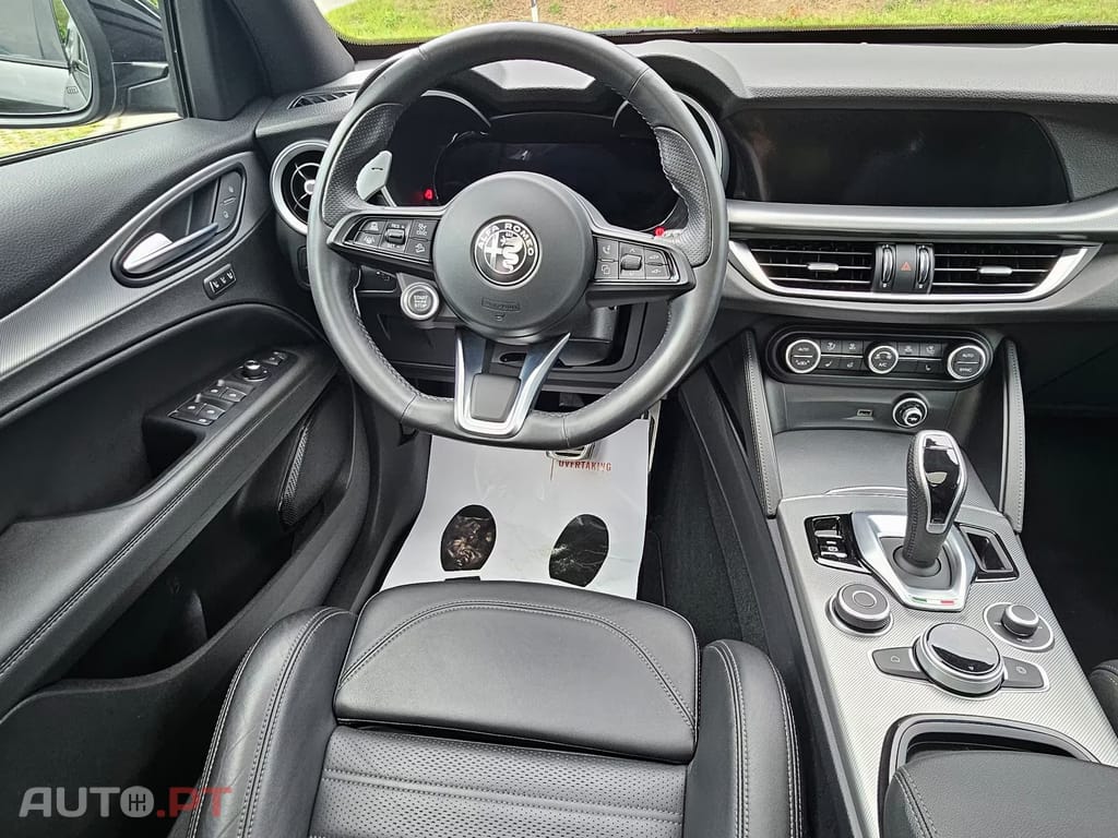 Alfa Romeo Stelvio 2.0 T Veloce Q4 AT8