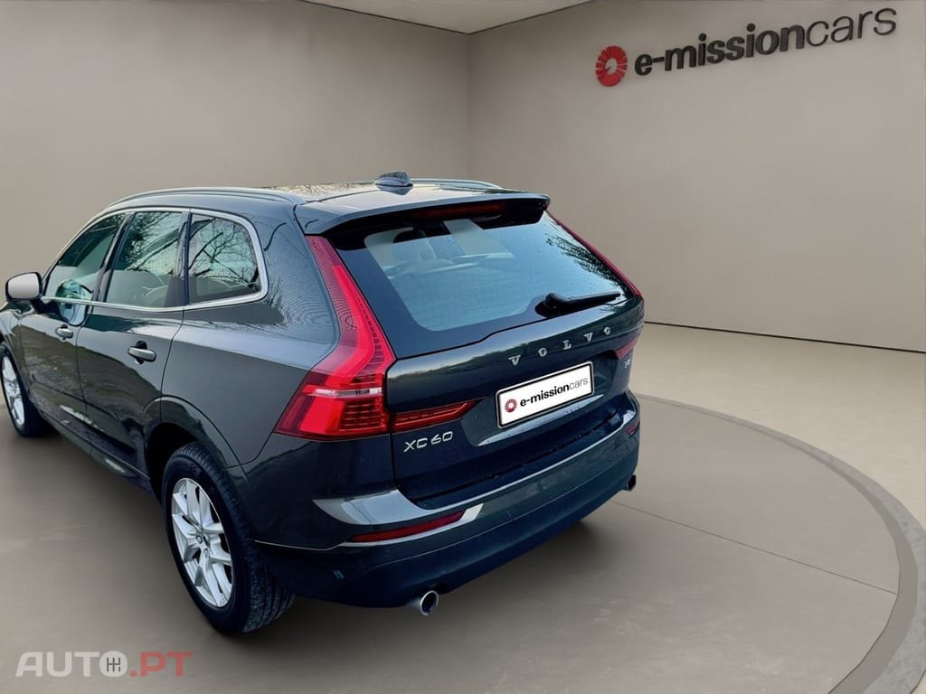 Volvo XC60 2.0 T8 PHEV Momentum Plus AWD