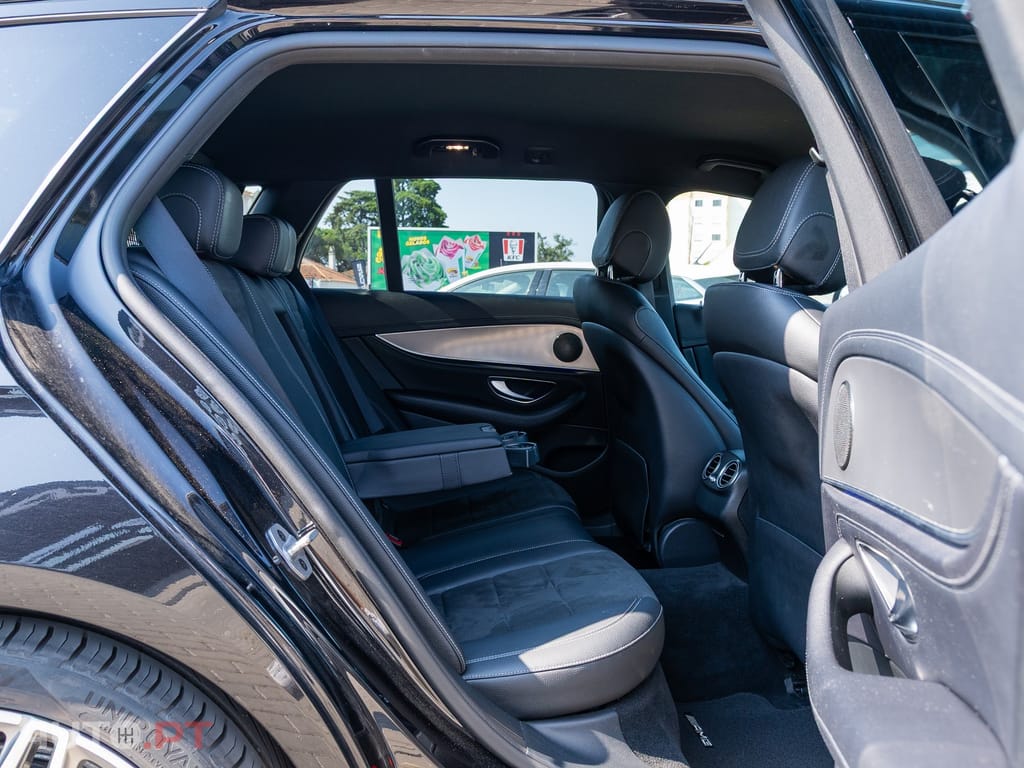 Mercedes-Benz E 220 d AMG Line 7L