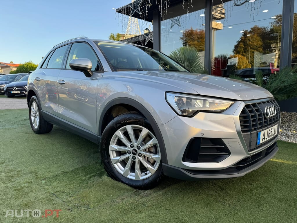Audi Q3 45 TFSIe S tronic