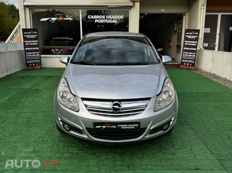 Opel Corsa 1.2 Enjoy