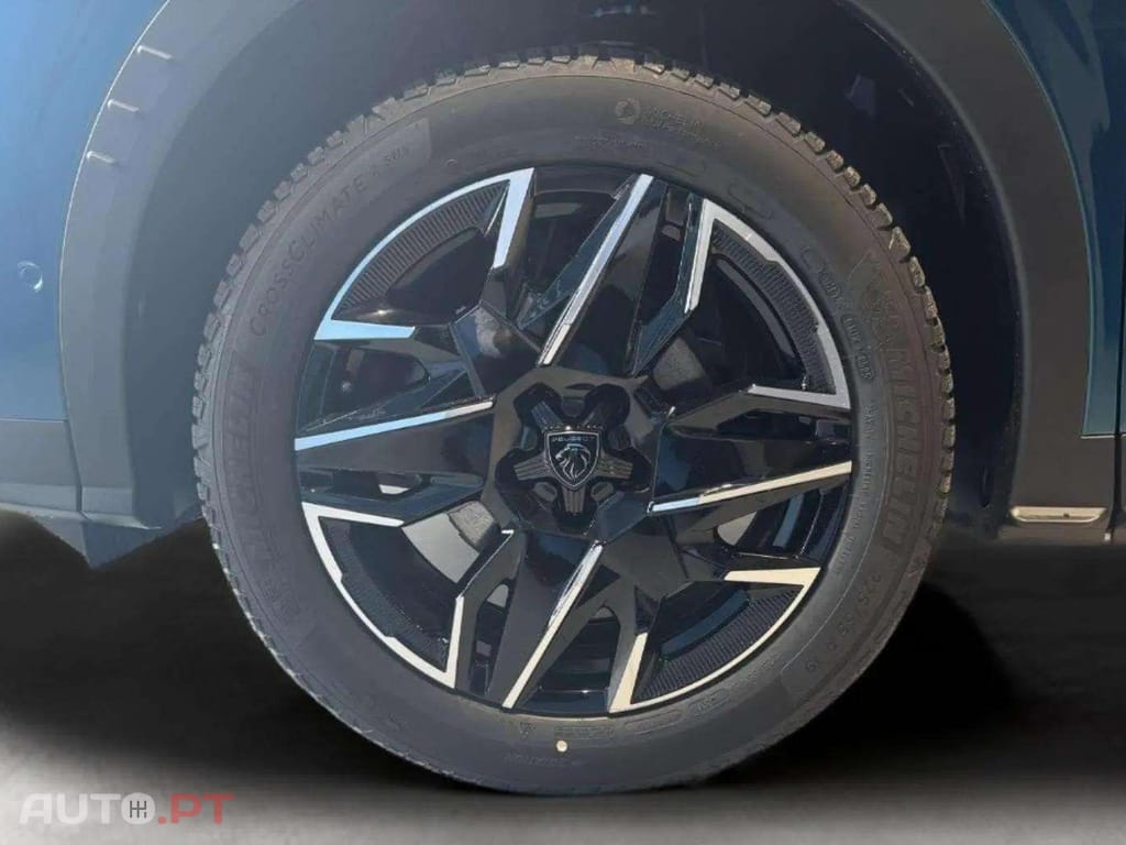 Peugeot 3008 Business GT HYBRID 