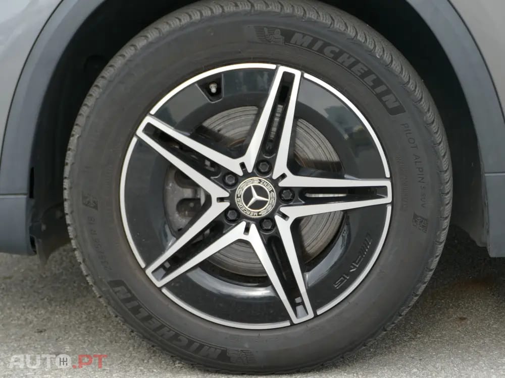 Mercedes-Benz EQA 250 AMG Line