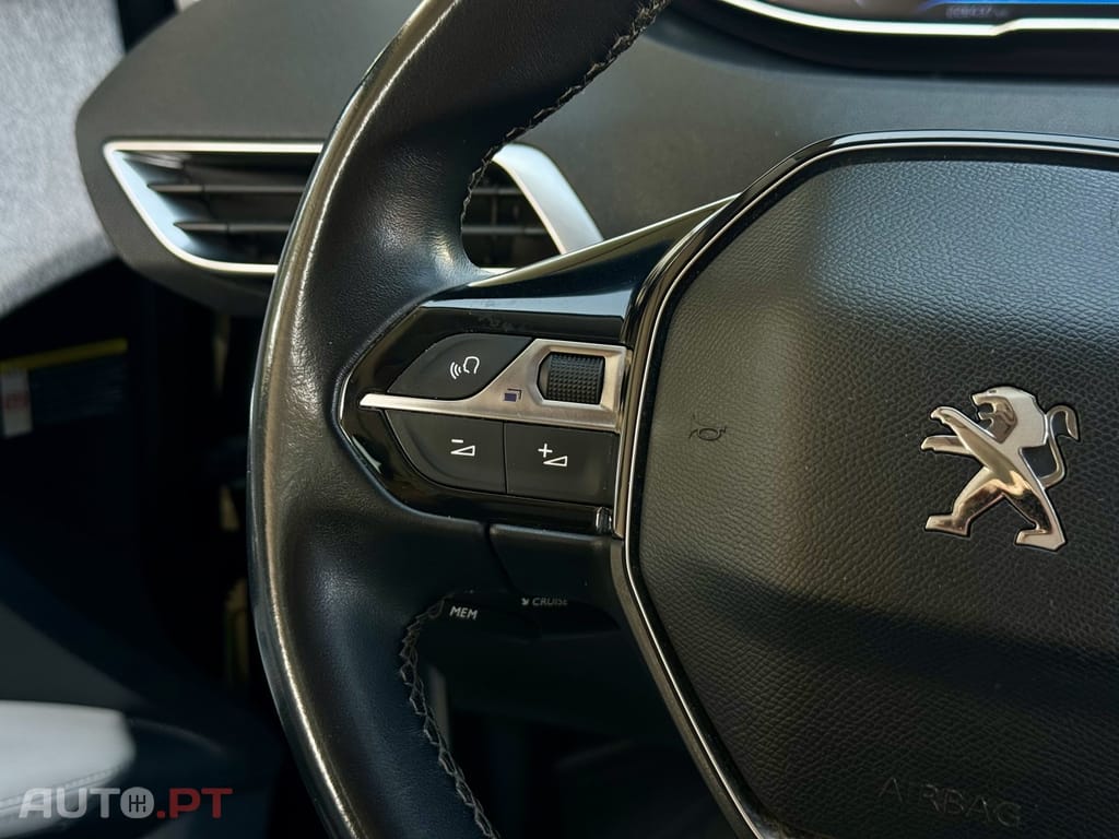 Peugeot 3008 1.5 BlueHDi Allure