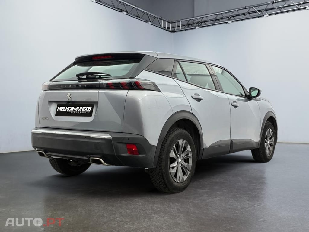 Peugeot 2008 1.2 PureTech Active Pack EAT8