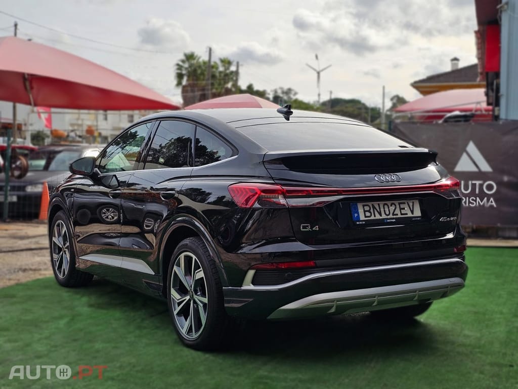 Audi Q4 E-Tron 45 82 kWh SE Business Plus