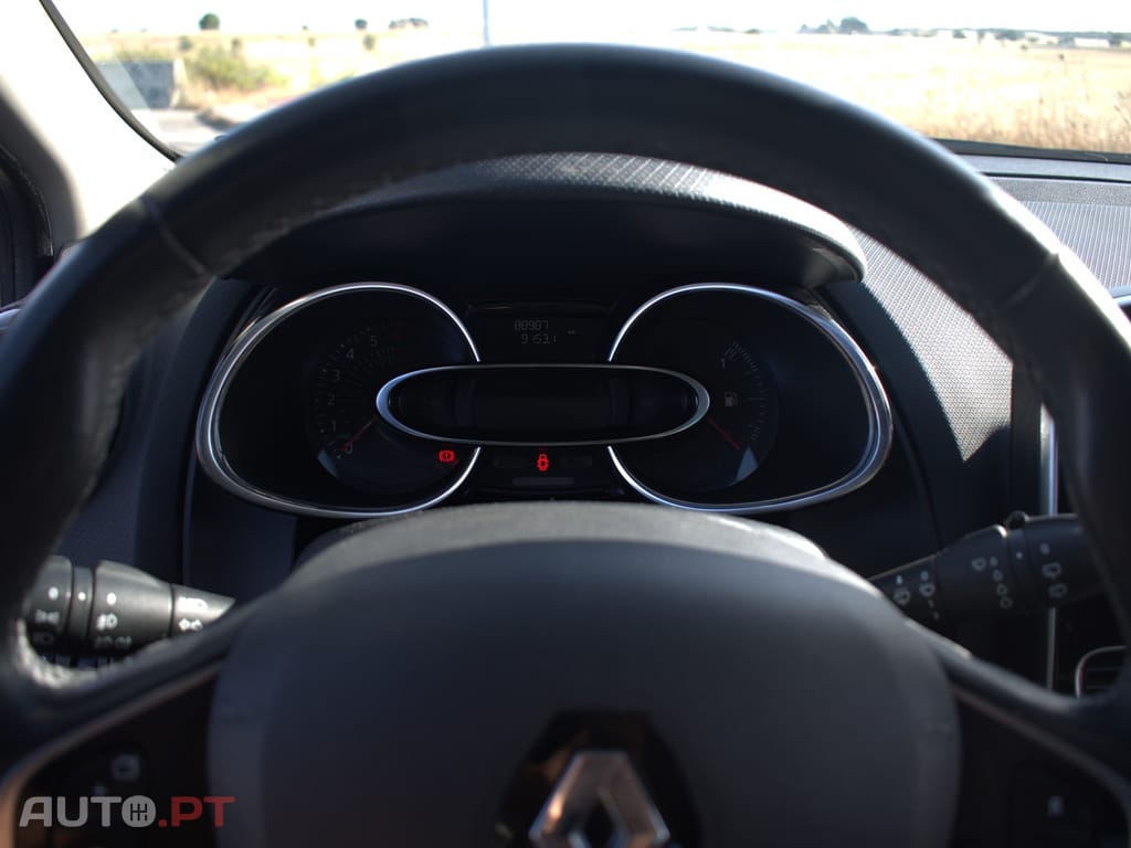 Renault Clio Limited