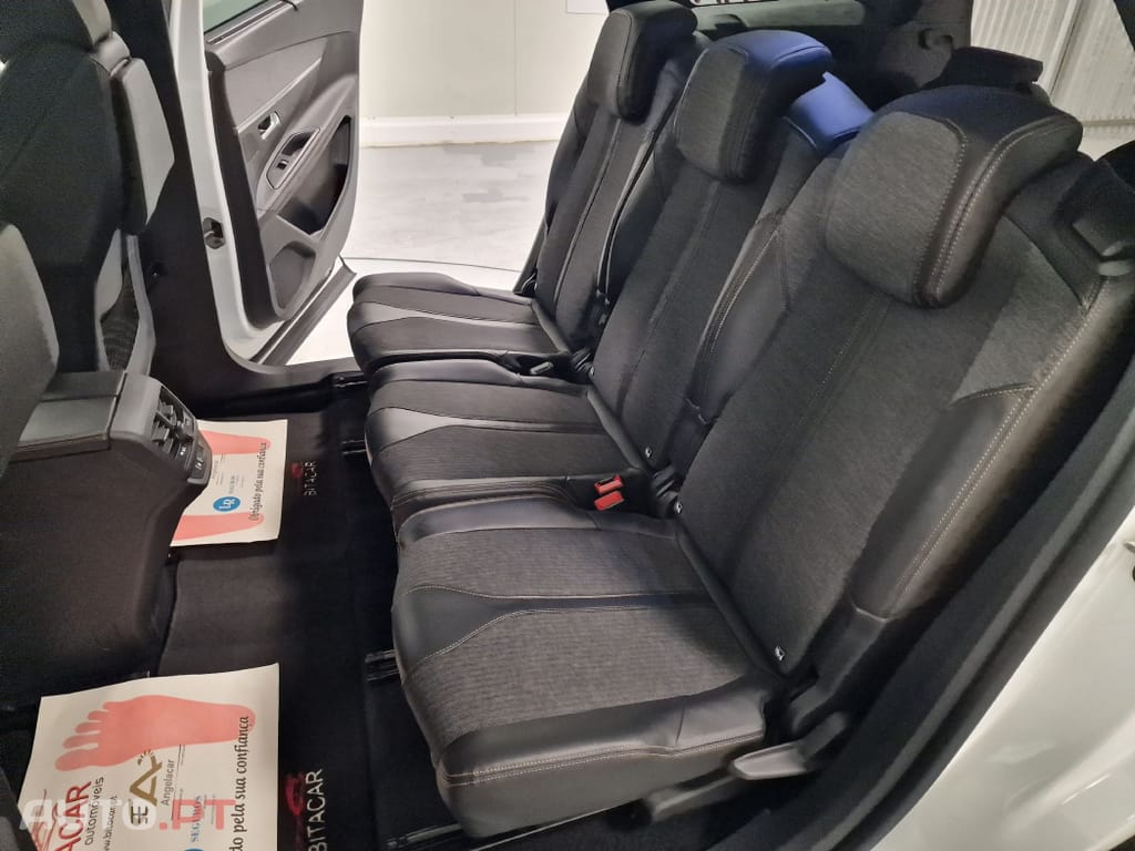 Peugeot 5008 1.6 BLUEHDI 120CV GTLINE TETO DE ABRIR