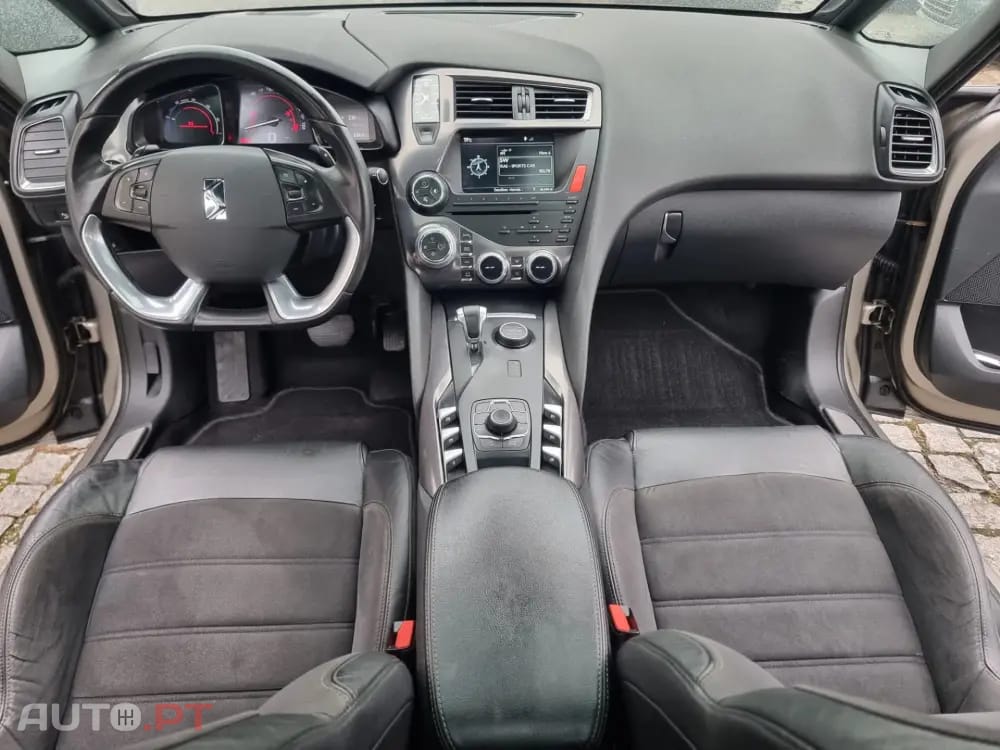 Citroen DS5 2.0 HDi Hybrid4 So Chic CMP6