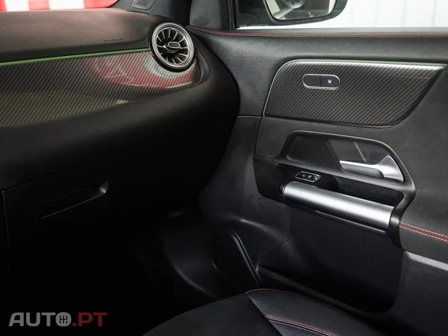 Mercedes-Benz GLA 200 MHEV Style