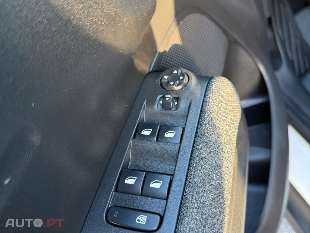 Citroen C3 Aircross 1.2 PureTech Rip Curl