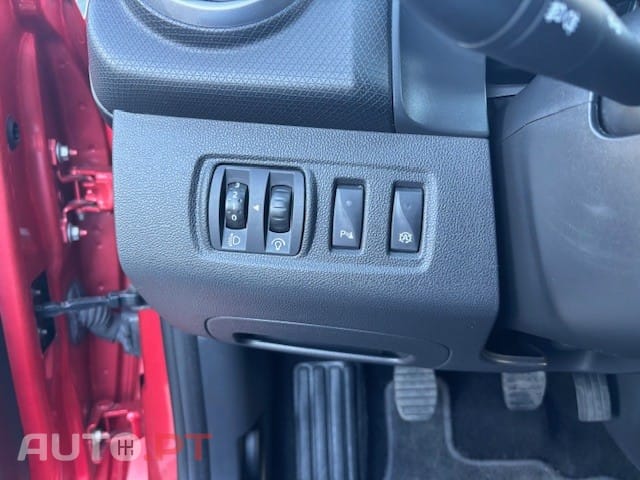 Renault Clio 0.9 TCE Limited