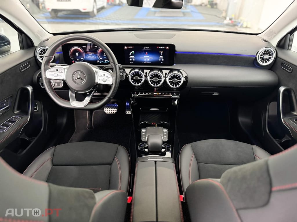 Mercedes-Benz A 250 e AMG Line