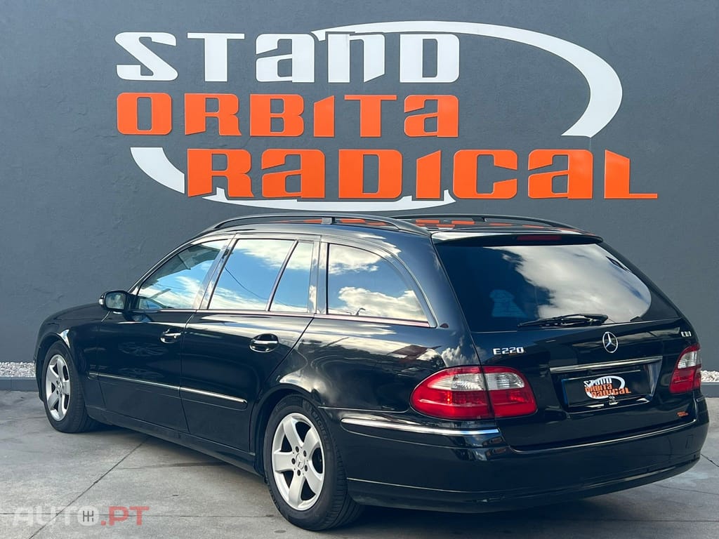 Mercedes-Benz E 220 CDi Avantgarde