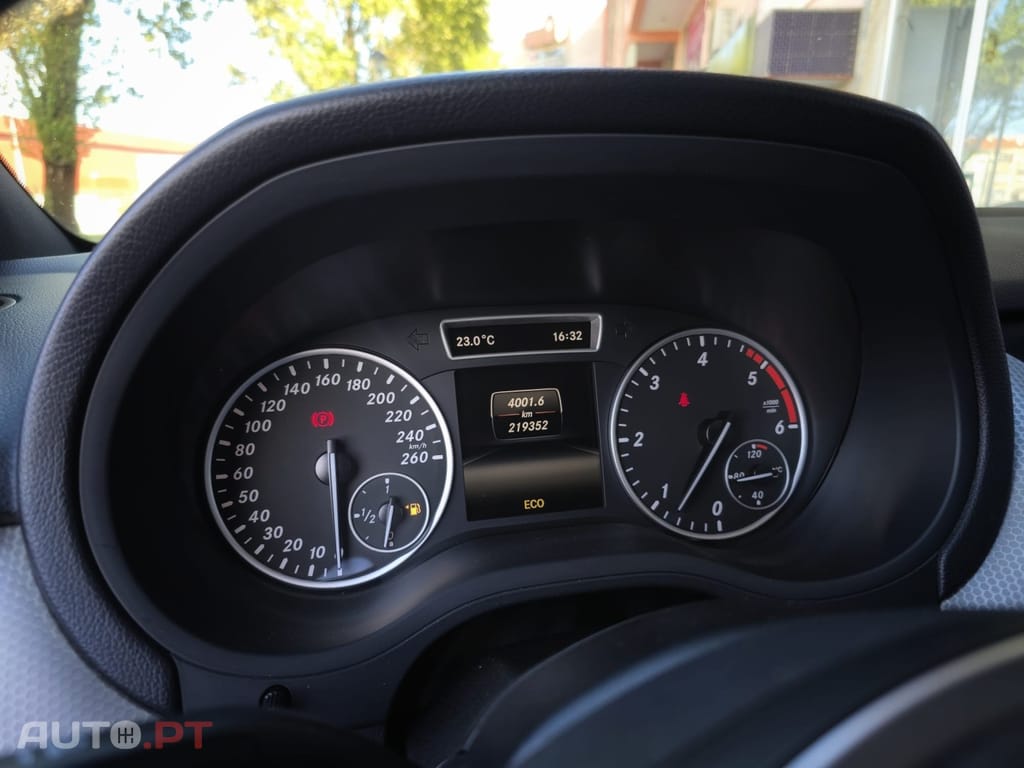Mercedes-Benz B 200 CDi BlueEfficiency