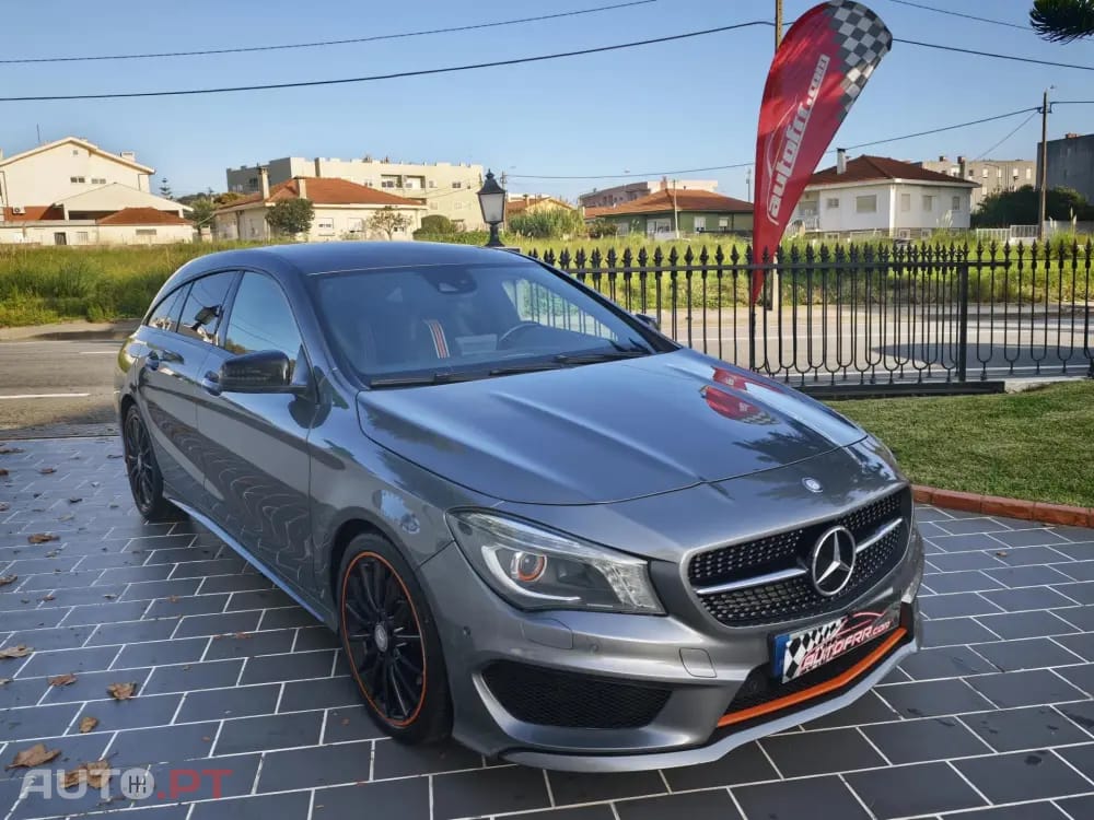 Mercedes-Benz CLA 220 (CDI) d 4Matic 7G-DCT Orange Art Edition