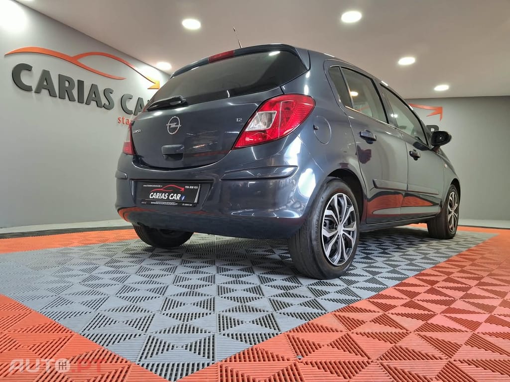 Opel Corsa 1.2 Cosmo