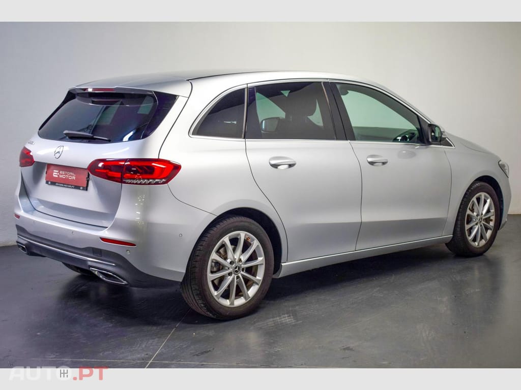 Mercedes-Benz B 180 d Auto