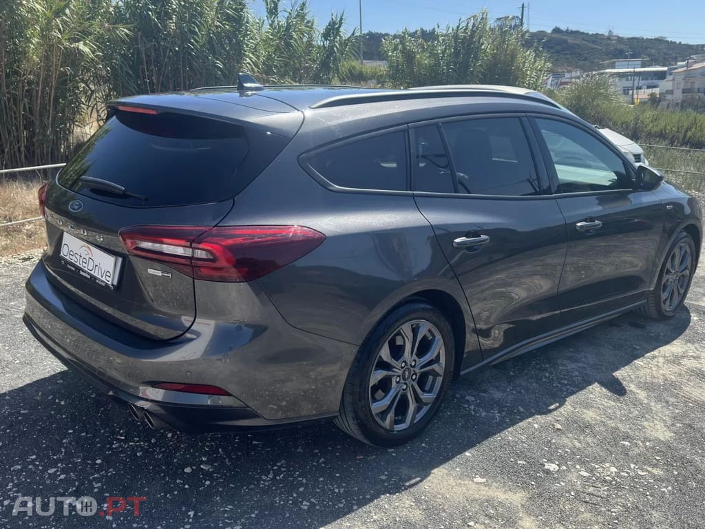 Ford Focus SW 1.0 EcoBoost MHEV ST-Line