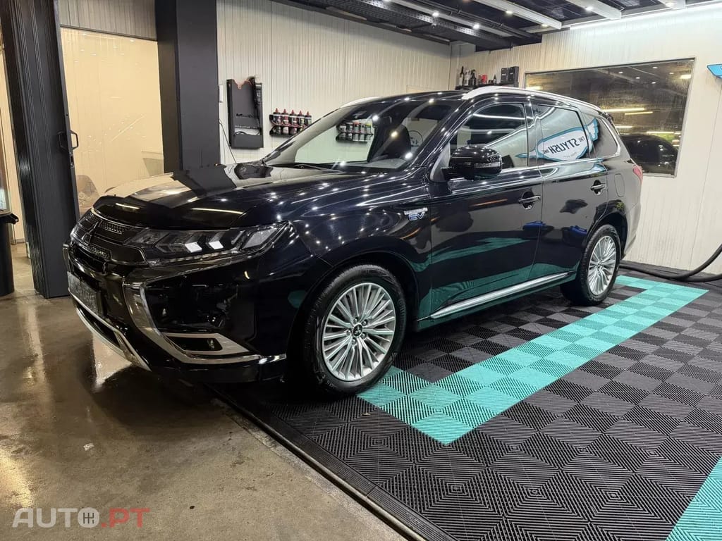 Mitsubishi Outlander 2.4 Ice Edition