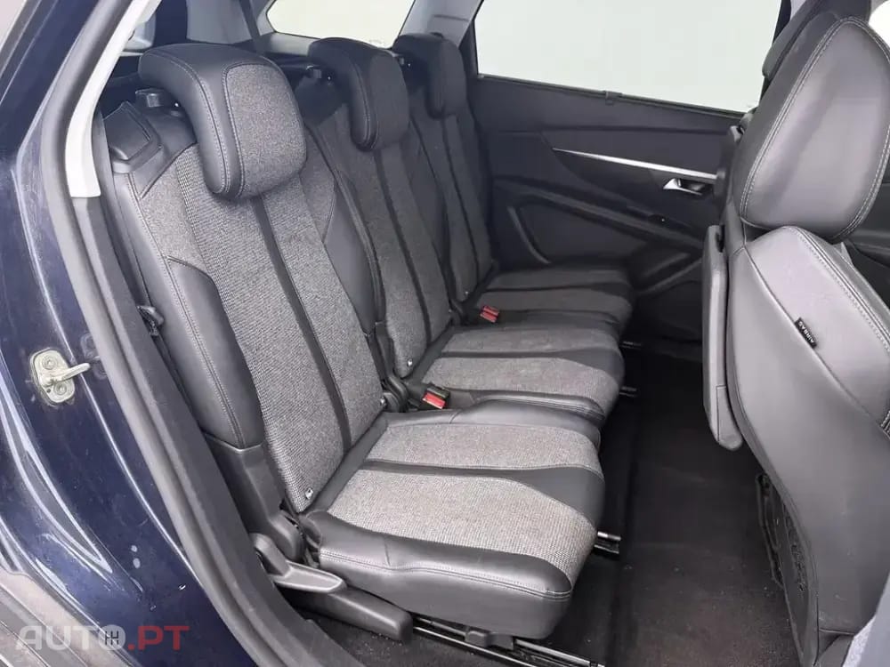 Peugeot 5008 1.2 PureTech Allure