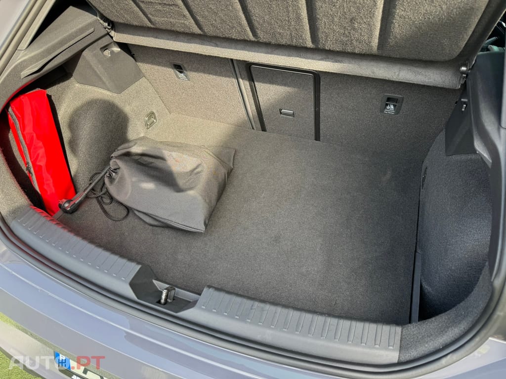 Cupra Leon 1.4 e-Hybrid VZ DSG