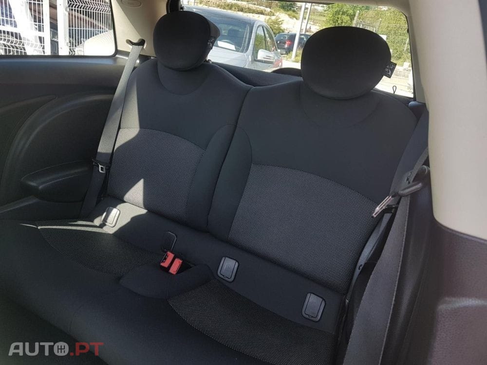 MINI Cooper One D