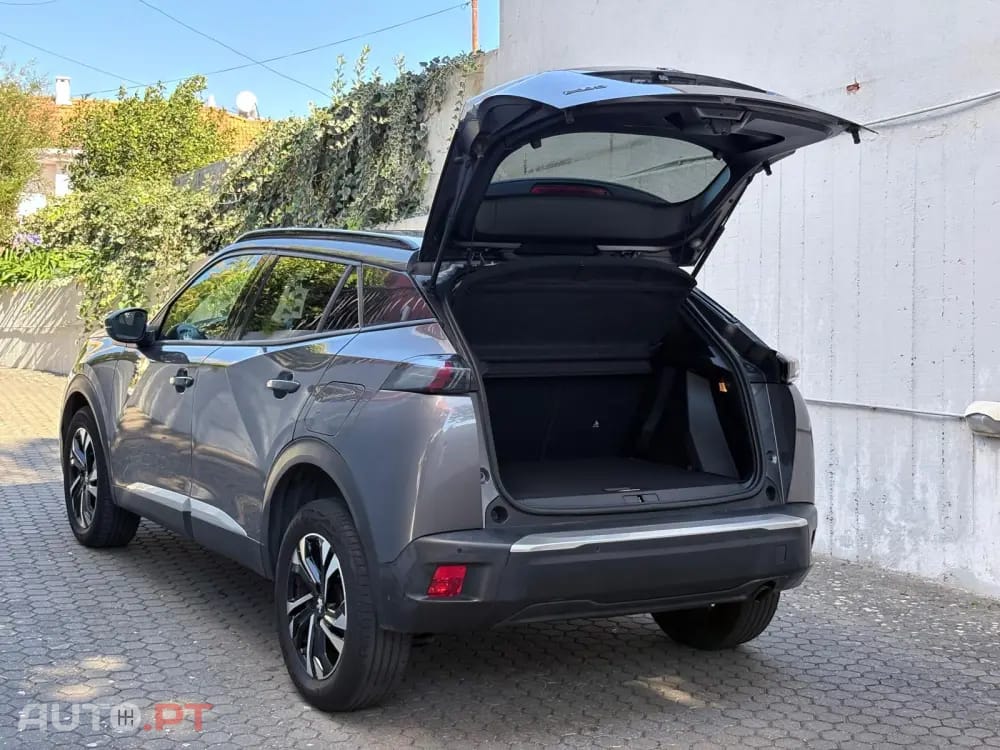Peugeot 2008 1.2 PureTech Allure