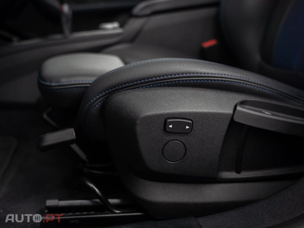 BMW 116 d Pack Desportivo M