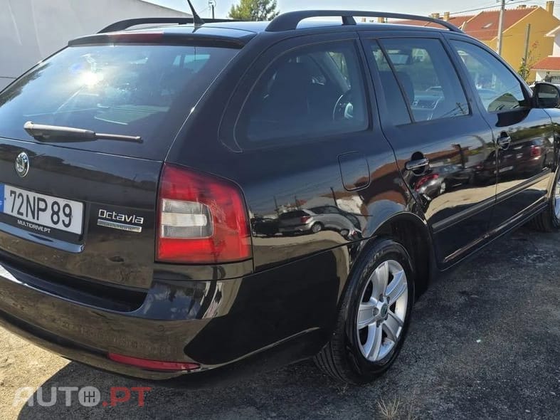 Skoda Octavia Break 1.6 TDi Greenline Conforto
