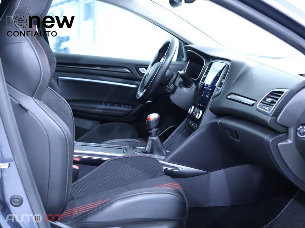 Renault Mégane ST Blue dCi R.S. Line