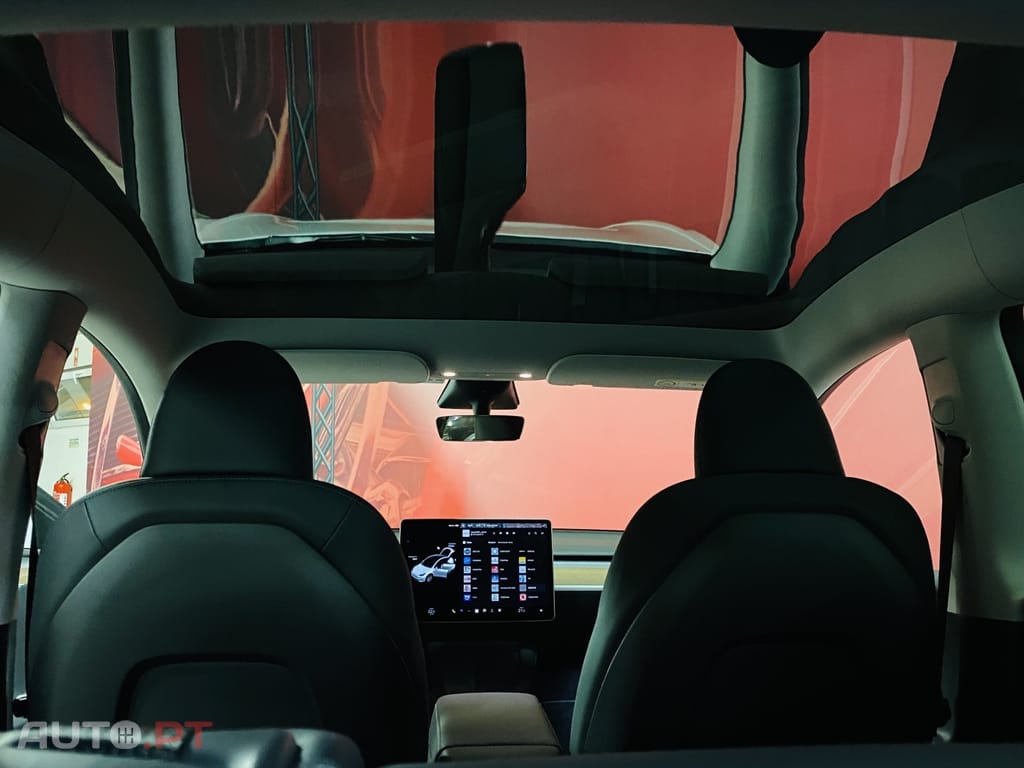Tesla Model Y Tração Traseira