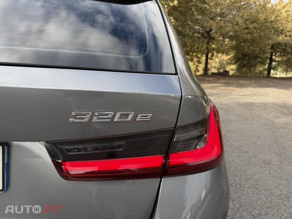 BMW 320 e Aut. Luxury Line